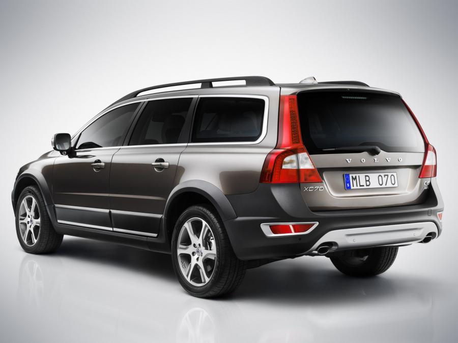  Volvo XC70 D5 2009 года  (фото 6 из 19)